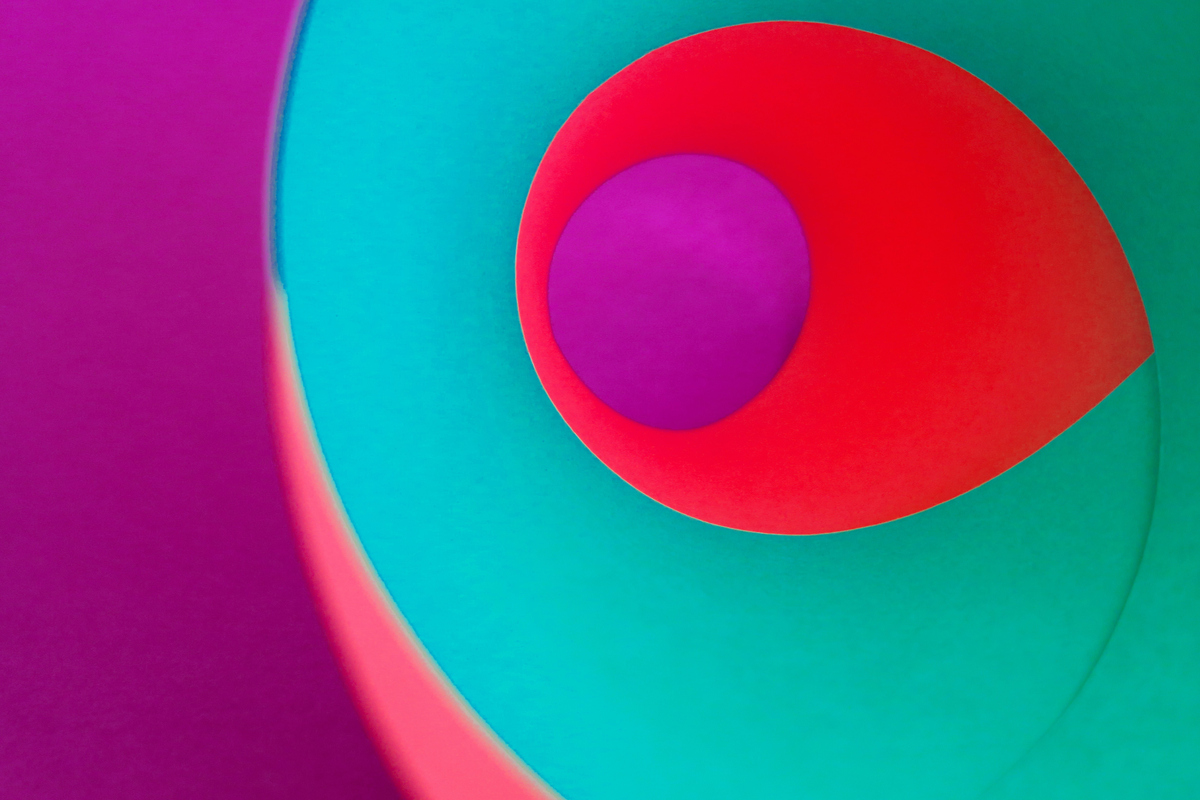 Revolution in the scent experience: Scented contact lenses combine vision and olfactory pleasures in an innovative way