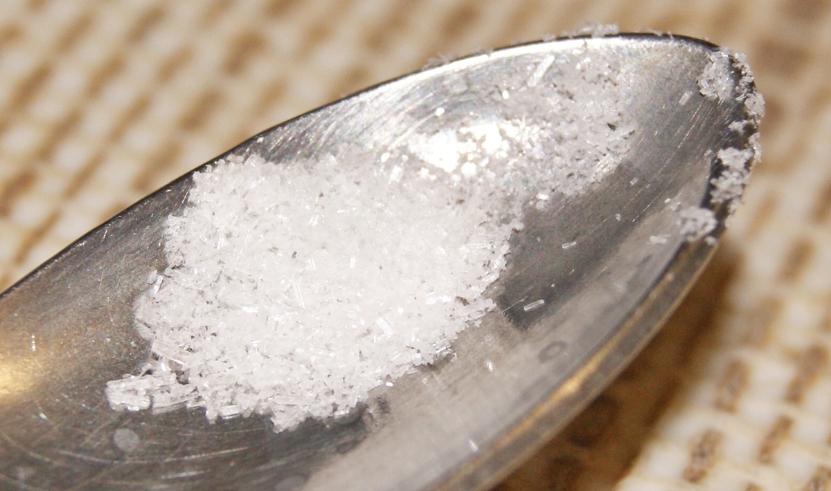 Ein Löffel voller Vanillin: Das Duftmolekül, das Parfümerie und Süßigkeiten ihren verführerischen Charme verleiht.